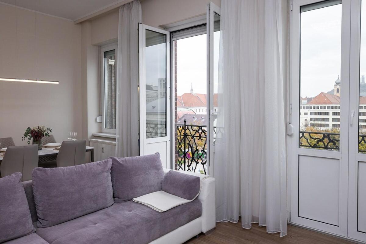 Center Apartment! Appartamento Budapest
